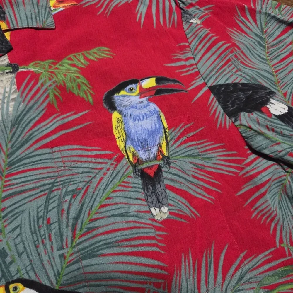VTG Paradise Found Magnum PI Hawaiian Shirt Red Parrot Print Tom Selleck Mens M